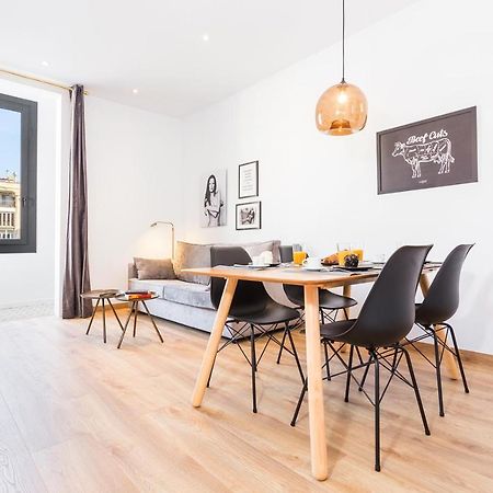 Cozy Apartment Close To Passeig De Gracia バルセロナ エクステリア 写真