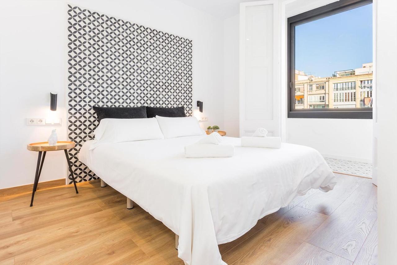 Cozy Apartment Close To Passeig De Gracia バルセロナ エクステリア 写真